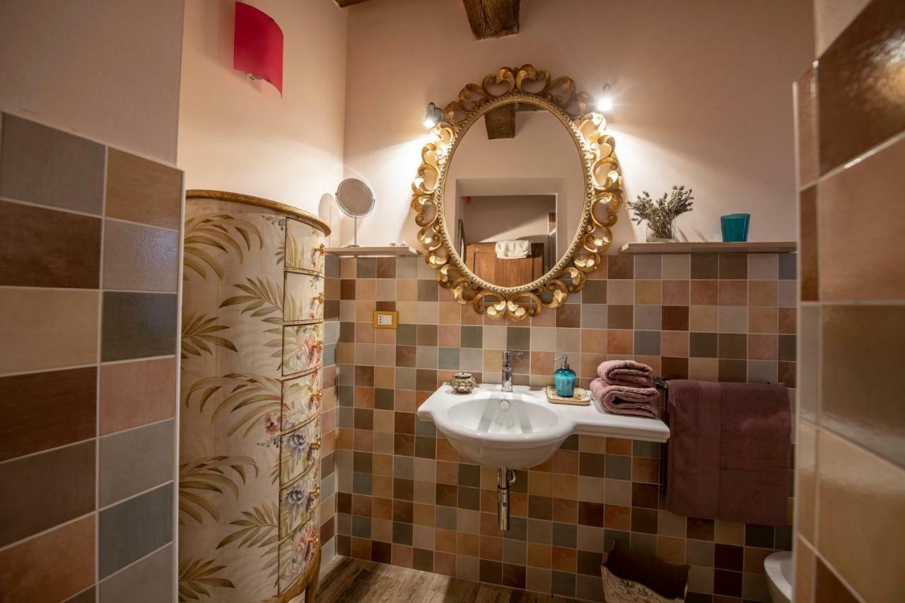 Ferienwohnung La Casina Di Pia Montieri Exterior foto